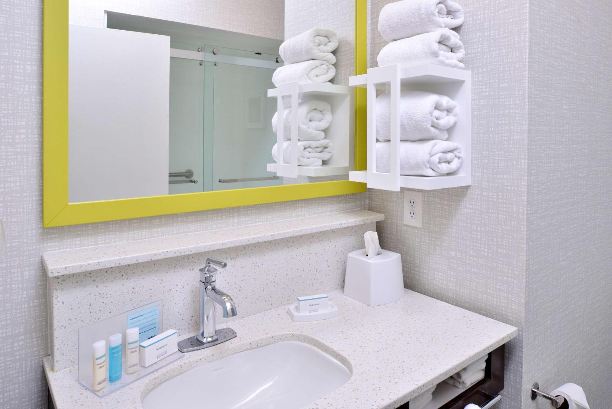 Hampton Inn Laporte La Porte Екстер'єр фото